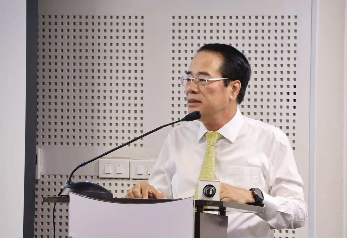 UNDP proposes 4 solution groups to refine Viet Nam's EPR policy